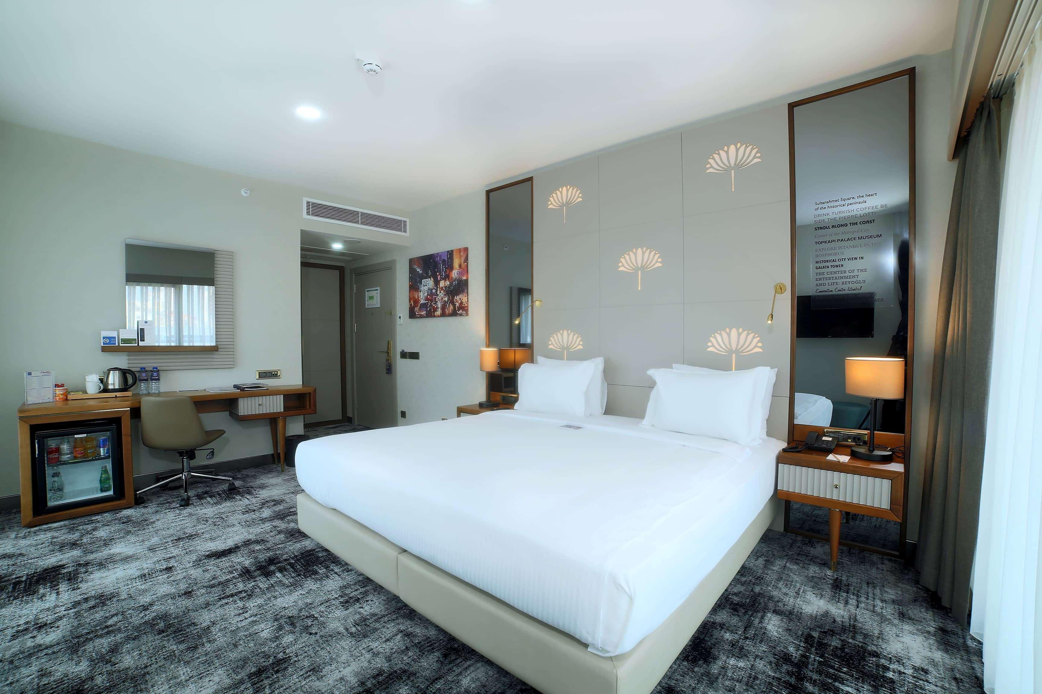 Tryp By Wyndham Istanbul Topkapi Eksteriør billede